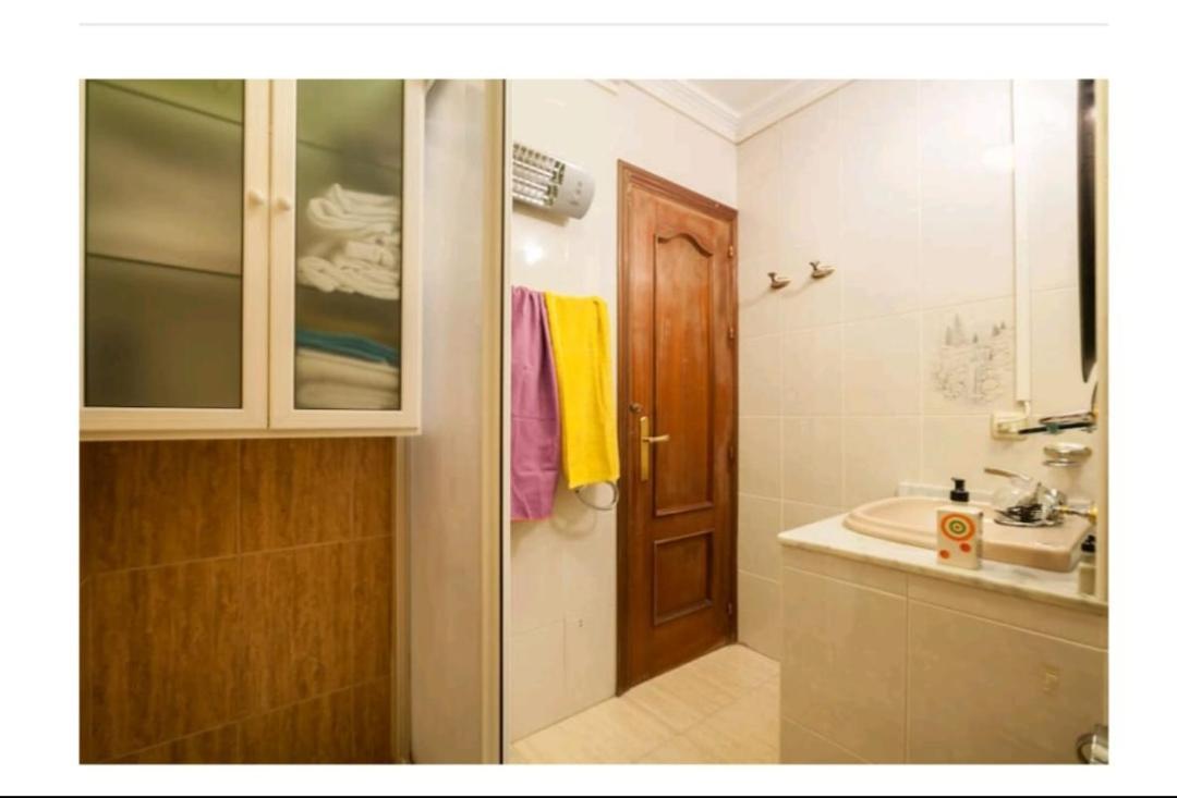 Piso Con Buena Red Wiffi Fibra Optica Alquiler De Habitaciones Seville Exterior photo